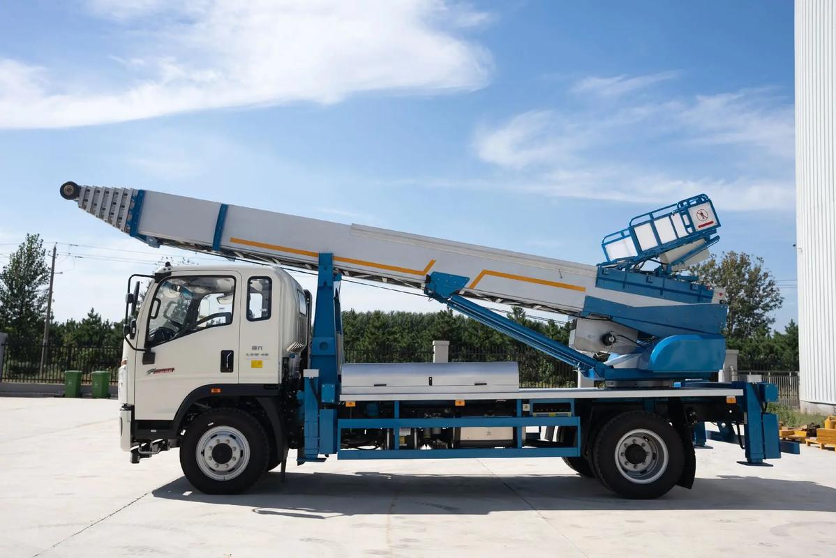 翰林镇云梯上料车租赁费用